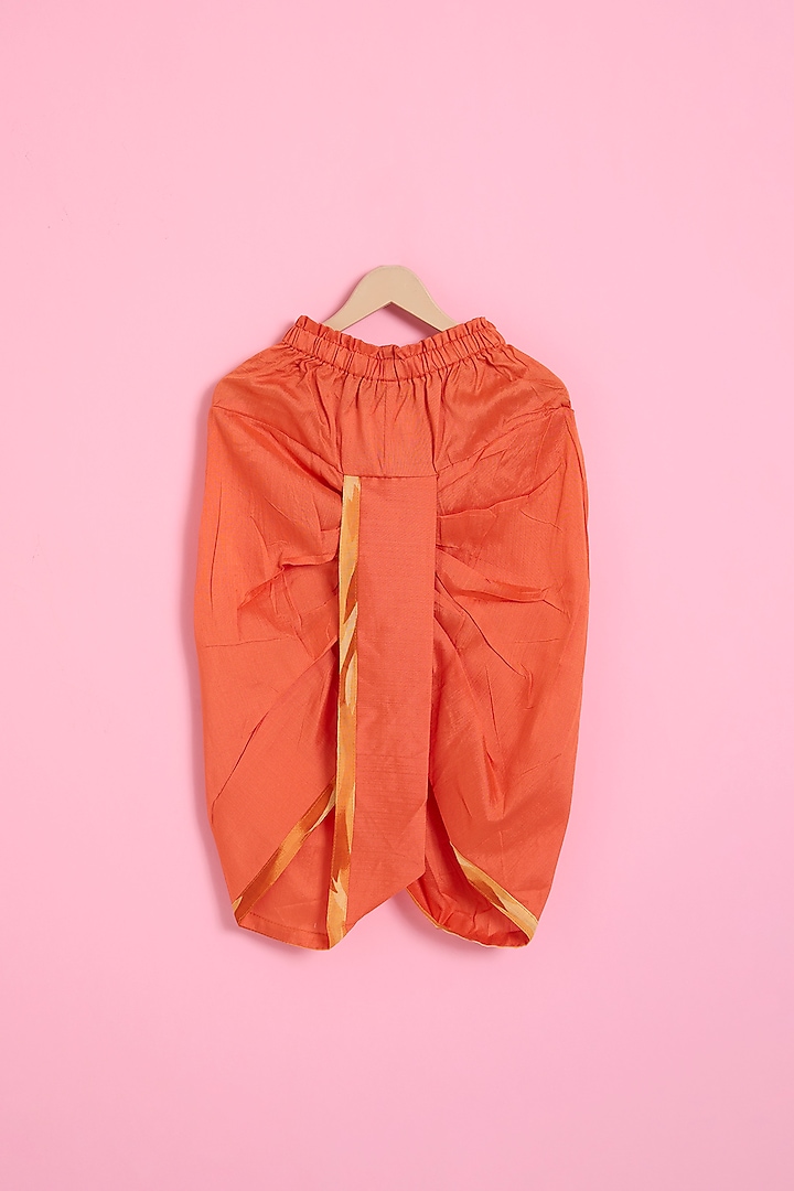 Orange Muslin Printed Kurta Set For Boys by Ritu n Usha at Pernia's Pop Up Shop