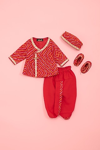 Red Kota & Cotton Bandhej Printed Angrakha Kurta Set For Boys by Ritu n Usha
