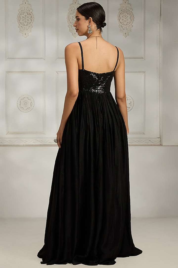 Black Silk Sequins Embroidered Party Wear Gown by Rivaar by rocky star at Pernia's Pop Up Shop