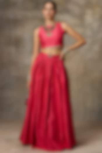 Fuschia Silk Lehenga Set by Rivaar by rocky star at Pernia's Pop Up Shop