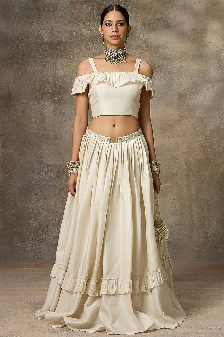 Ivory Silk Lehenga Set by Rivaar by rocky star at Pernia's Pop Up Shop