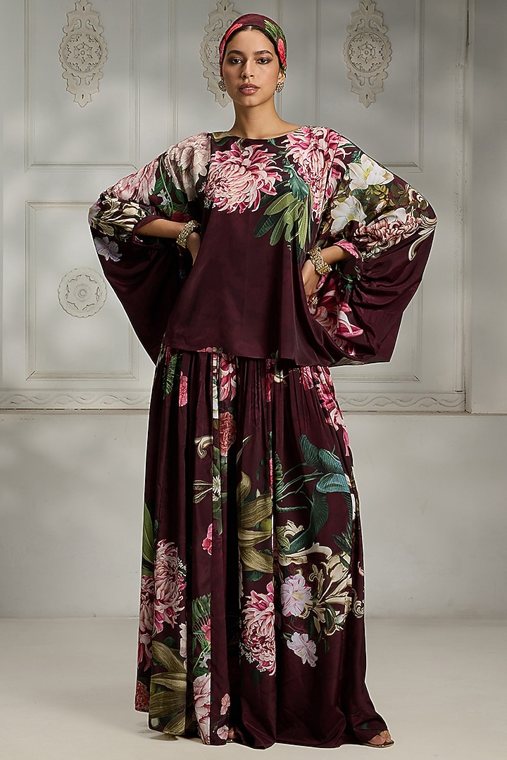 Maroon Crepe Floral Digital Printed Kurta by Rivaar by rocky star at Pernia's Pop Up Shop