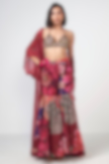 Cherry Red Organza Cutwork Embroidered Cape Set by Rishi & Vibhuti at Pernia's Pop Up Shop
