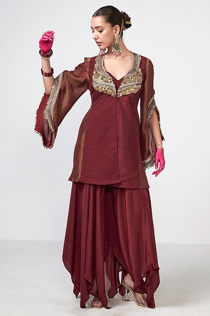Cola-Colored Crepe Applique Embroidered Jacket Set by Rishi & Vibhuti at Pernia's Pop Up Shop