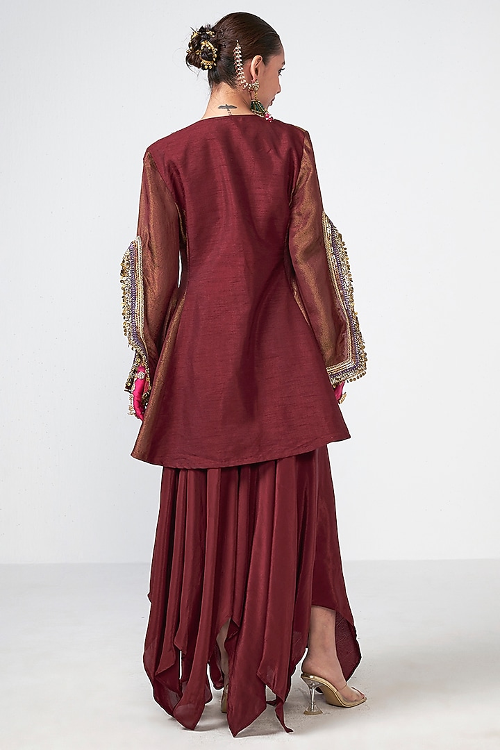 Cola-Colored Crepe Applique Embroidered Jacket Set by Rishi & Vibhuti at Pernia's Pop Up Shop
