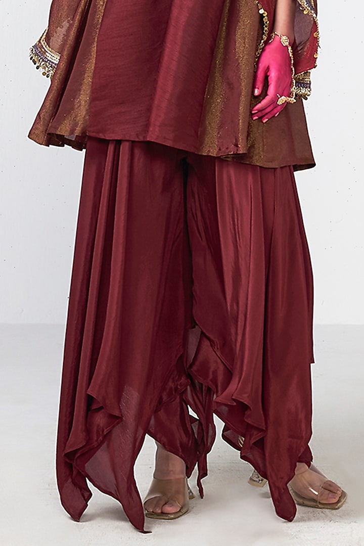 Cola-Colored Crepe Applique Embroidered Jacket Set by Rishi & Vibhuti at Pernia's Pop Up Shop