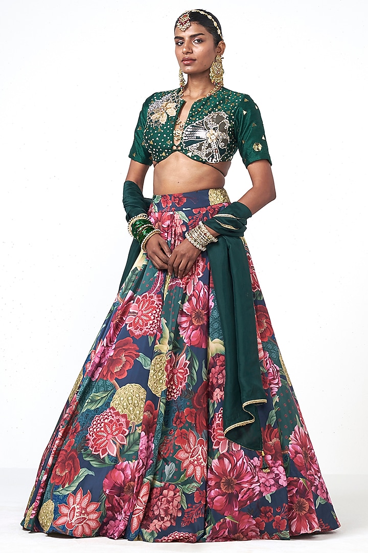 Emerald Green Crepe Skirt Set by Rishi & Vibhuti at Pernia's Pop Up Shop