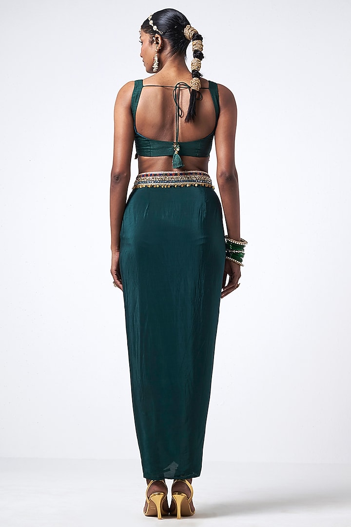 Bottle Green Organza Sequins Embroidered Cape Set by Rishi & Vibhuti at Pernia's Pop Up Shop
