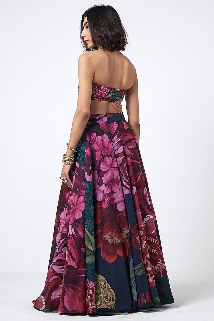Bottle Green Crepe Floral Printed Skirt Set by Rishi & Vibhuti at Pernia's Pop Up Shop