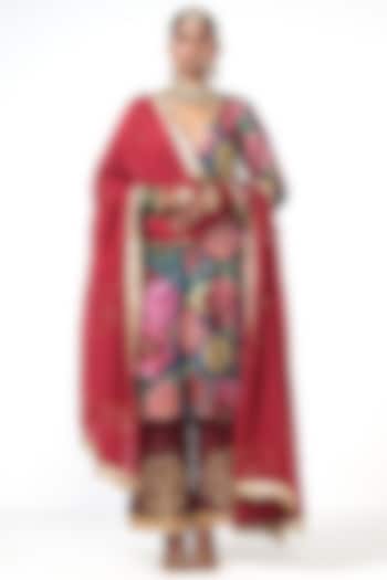 Bottle Green Organza Floral Printed Kurta Set by Rishi & Vibhuti at Pernia's Pop Up Shop