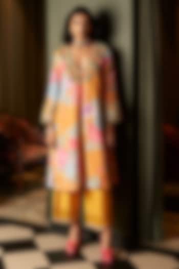 Marigold Yellow Crepe Embroidered Kurta Set by Rishi & Vibhuti at Pernia's Pop Up Shop