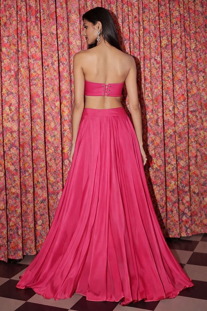 Fuchsia Pink Crepe Skirt Set by Rishi & Vibhuti at Pernia's Pop Up Shop