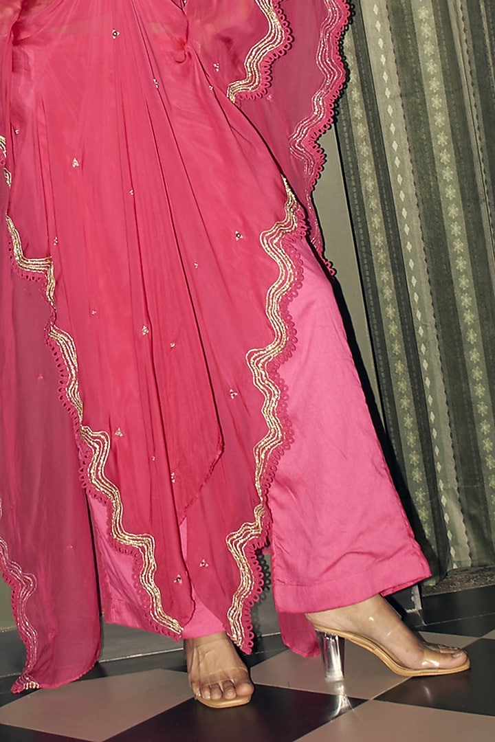 Fuchsia Pink Crepe Kaftan Set by Rishi & Vibhuti at Pernia's Pop Up Shop