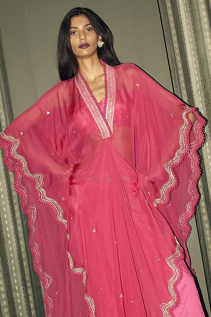 Fuchsia Pink Crepe Kaftan Set by Rishi & Vibhuti at Pernia's Pop Up Shop