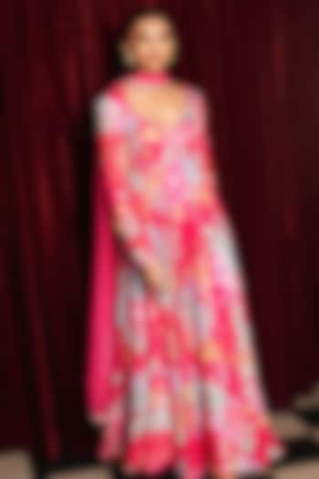 Fuchsia Pink Organza Printed Wedding Anarkali Set by Rishi & Vibhuti at Pernia's Pop Up Shop