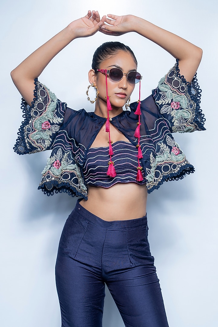 Imperial Blue Chanderi Thread Embroidered Cape Set by Rishi & Vibhuti at Pernia's Pop Up Shop
