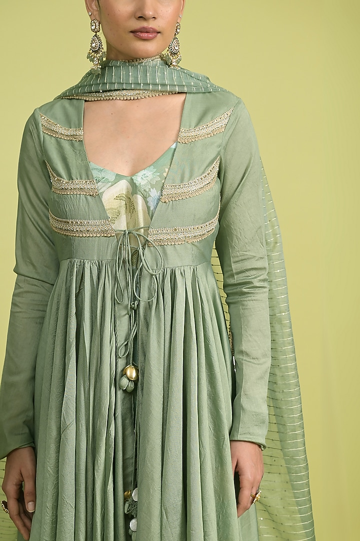 Matcha Green Chanderi & Organza Wedding Anarkali Set by Rishi & Vibhuti at Pernia's Pop Up Shop
