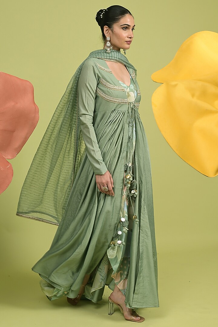 Matcha Green Chanderi & Organza Wedding Anarkali Set by Rishi & Vibhuti at Pernia's Pop Up Shop