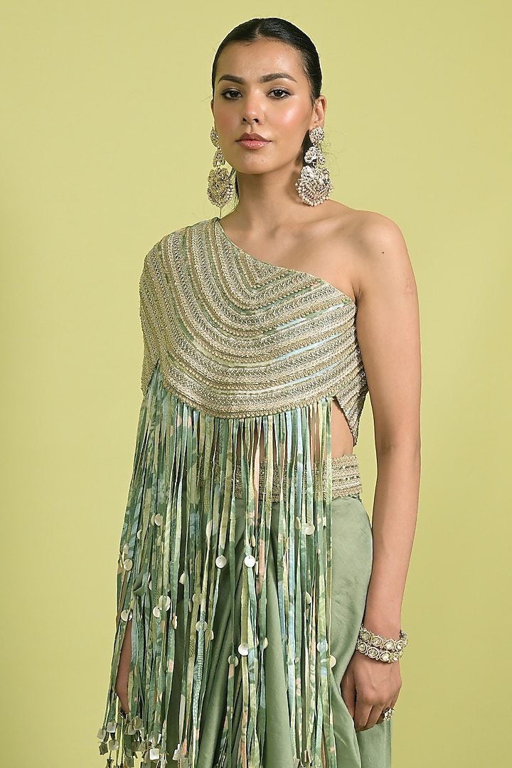 Matcha Green Chanderi Embellished Cape Set by Rishi & Vibhuti at Pernia's Pop Up Shop