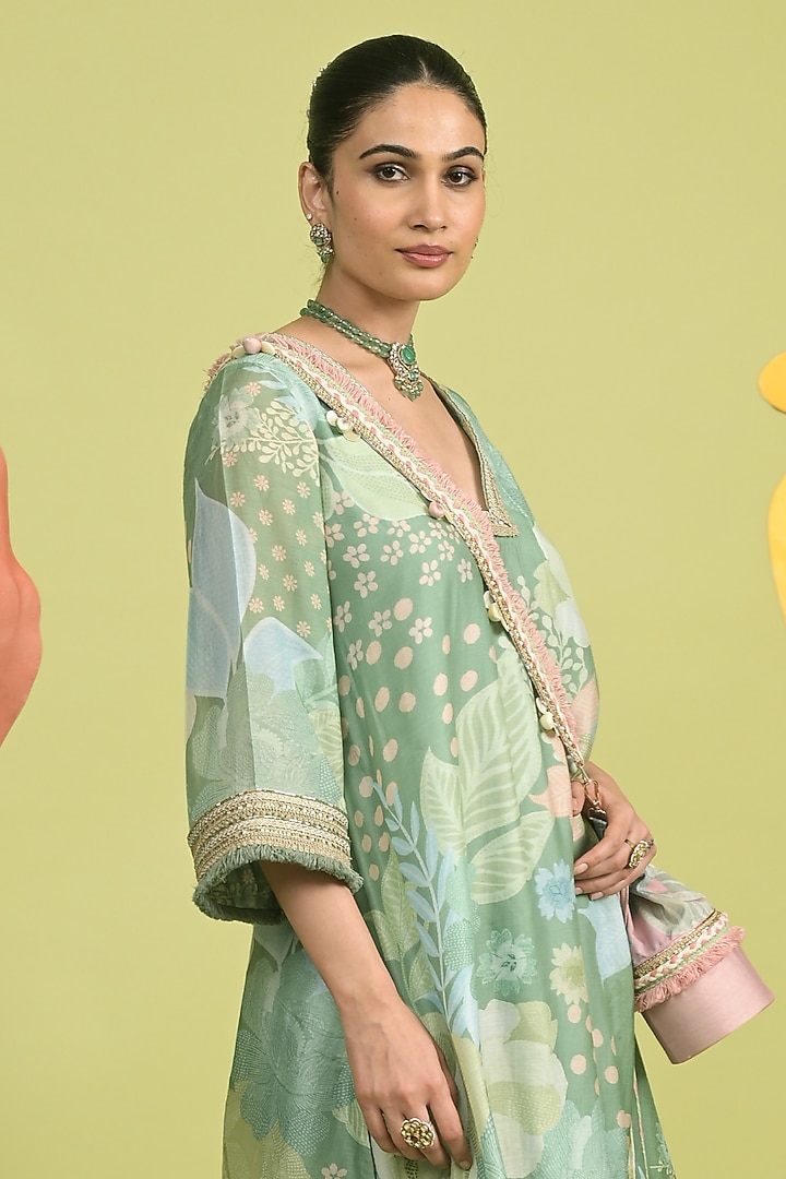 Matcha Green Soft Spun Muslin & Chanderi Kurta Set by Rishi & Vibhuti at Pernia's Pop Up Shop
