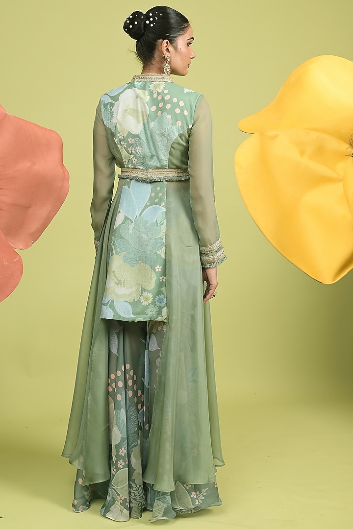 Matcha Green Soft Spun Muslin & Organza Kurta Set by Rishi & Vibhuti at Pernia's Pop Up Shop