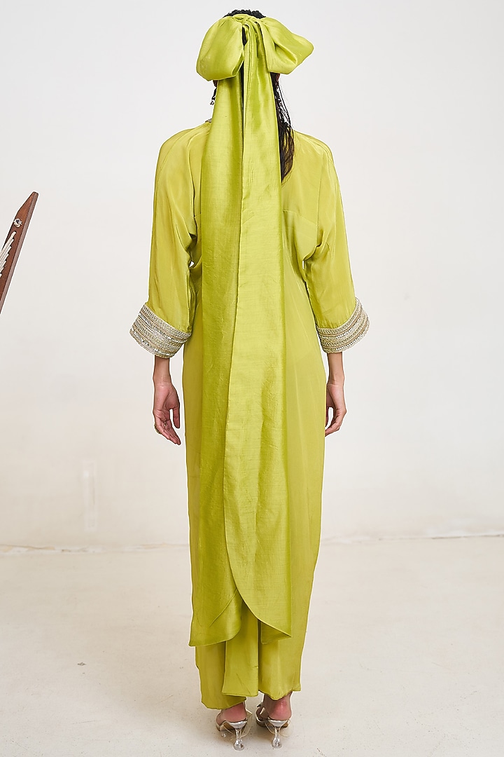 Lime Green Crepe Cutwork Embroidered Kaftan by Rishi & Vibhuti at Pernia's Pop Up Shop