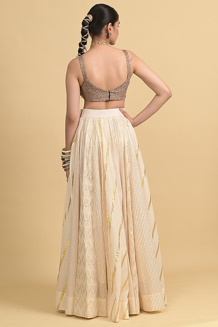 Ivory Crushed Silk & Egyptian Cotton Skirt Set by Rishi & Vibhuti at Pernia's Pop Up Shop
