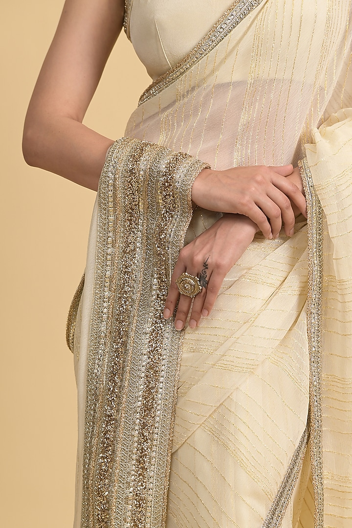 Ivory Georgette & Chanderi Silk Embroidered Wedding Saree Set by Rishi & Vibhuti at Pernia's Pop Up Shop