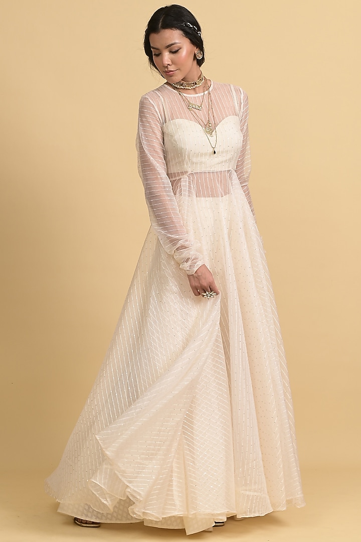 Ivory Shimmer Organza Wedding Anarkali Set by Rishi & Vibhuti at Pernia's Pop Up Shop