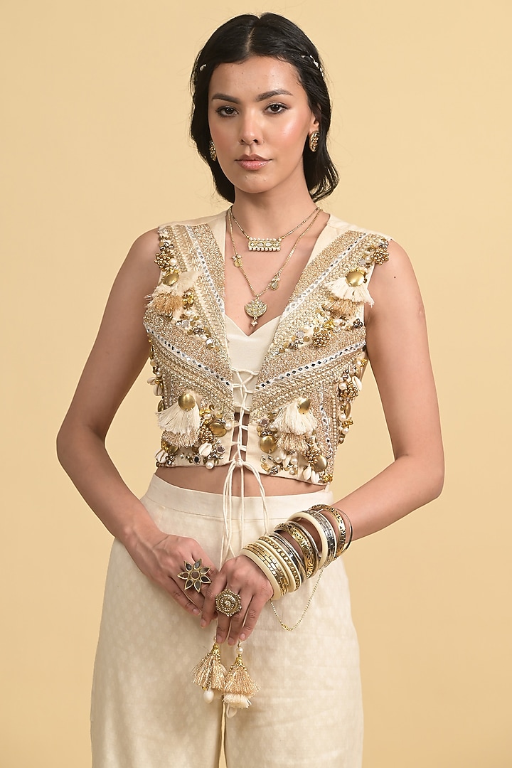 Ivory Egyptian Cotton Pant Set by Rishi & Vibhuti at Pernia's Pop Up Shop