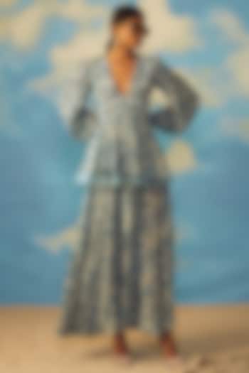 Turquoise Crepe Co-Ord Set by Rishi & Vibhuti at Pernia's Pop Up Shop