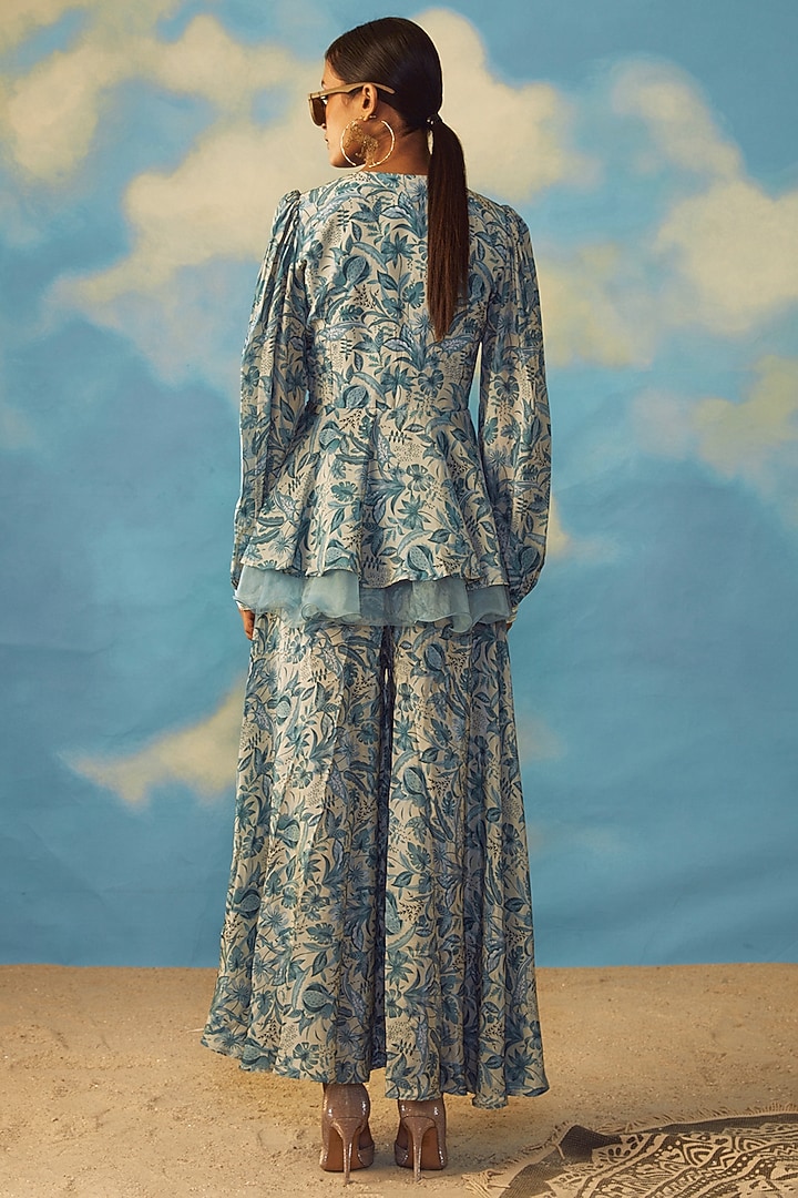 Turquoise Crepe Co-Ord Set by Rishi & Vibhuti at Pernia's Pop Up Shop