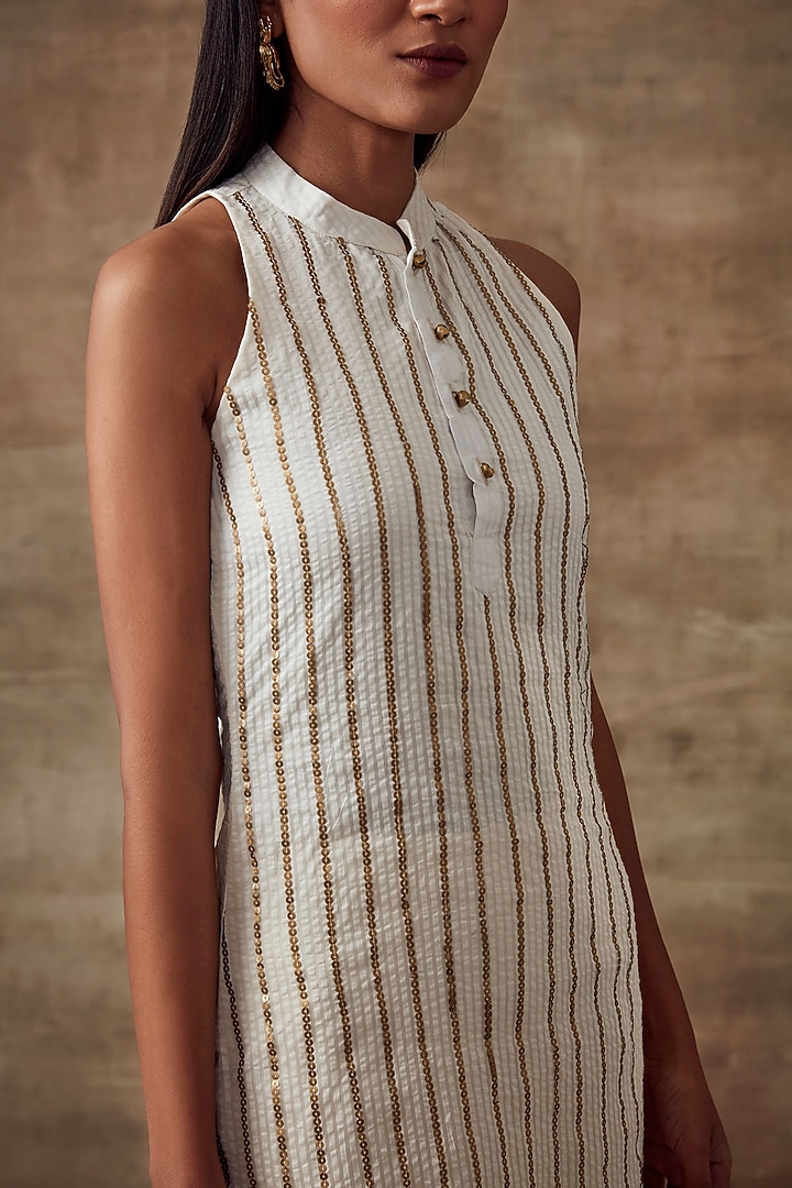 Ivory Sequined Kurta Set by Rishi & Vibhuti at Pernia's Pop Up Shop