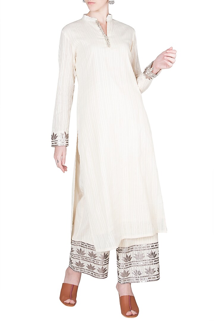 Ivory Leather Detailed Kurta With Pants by A-Sha By Rishi & Vibhuti at Pernia's Pop Up Shop
