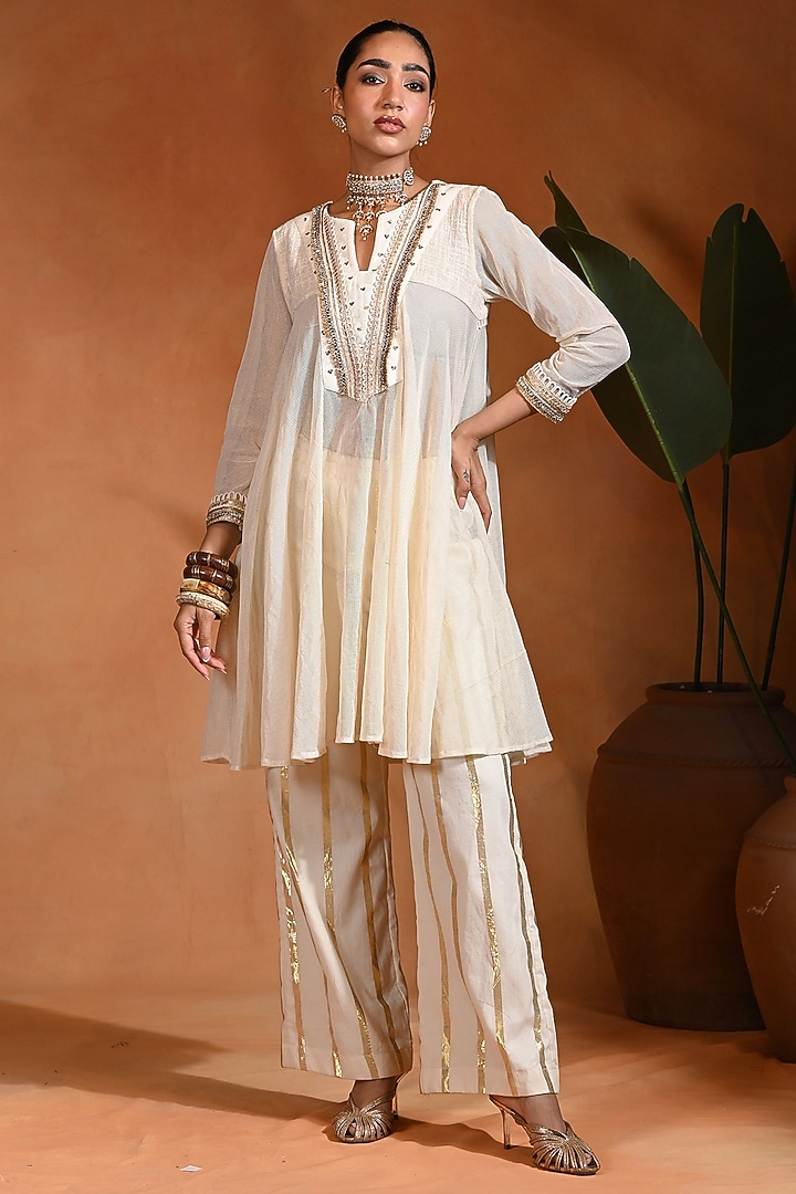 Ivory Linen Jute & Cotton Lurex Kurta Set by Rishi & Vibhuti at Pernia's Pop Up Shop