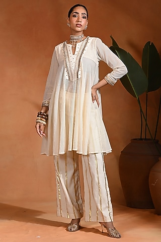 Ivory Linen Jute & Cotton Lurex Kurta Set by Rishi & Vibhuti