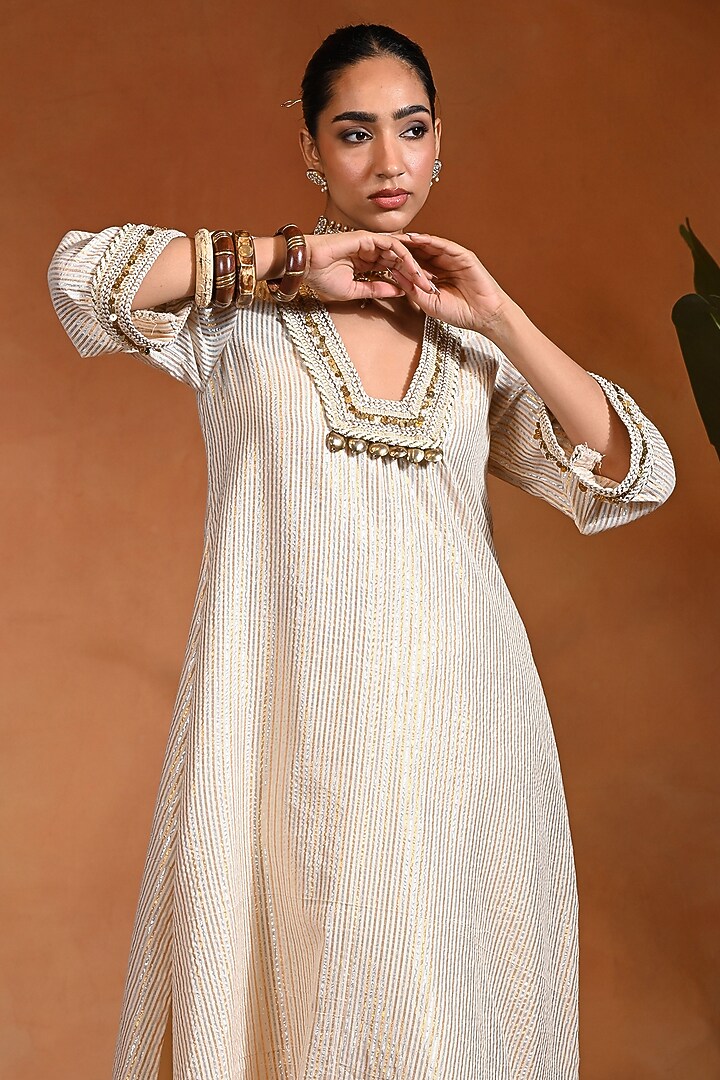 Ivory Cotton Lurex Kurta Set by Rishi & Vibhuti at Pernia's Pop Up Shop