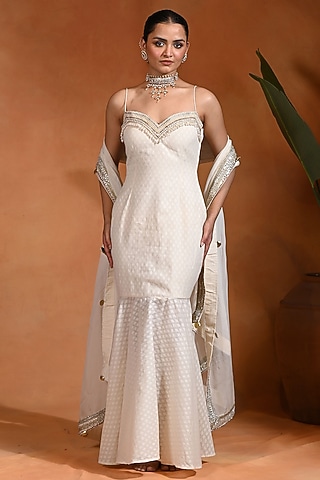 Ivory Cotton Jacquard Fish-Cut Dress With Dupatta by Rishi & Vibhuti