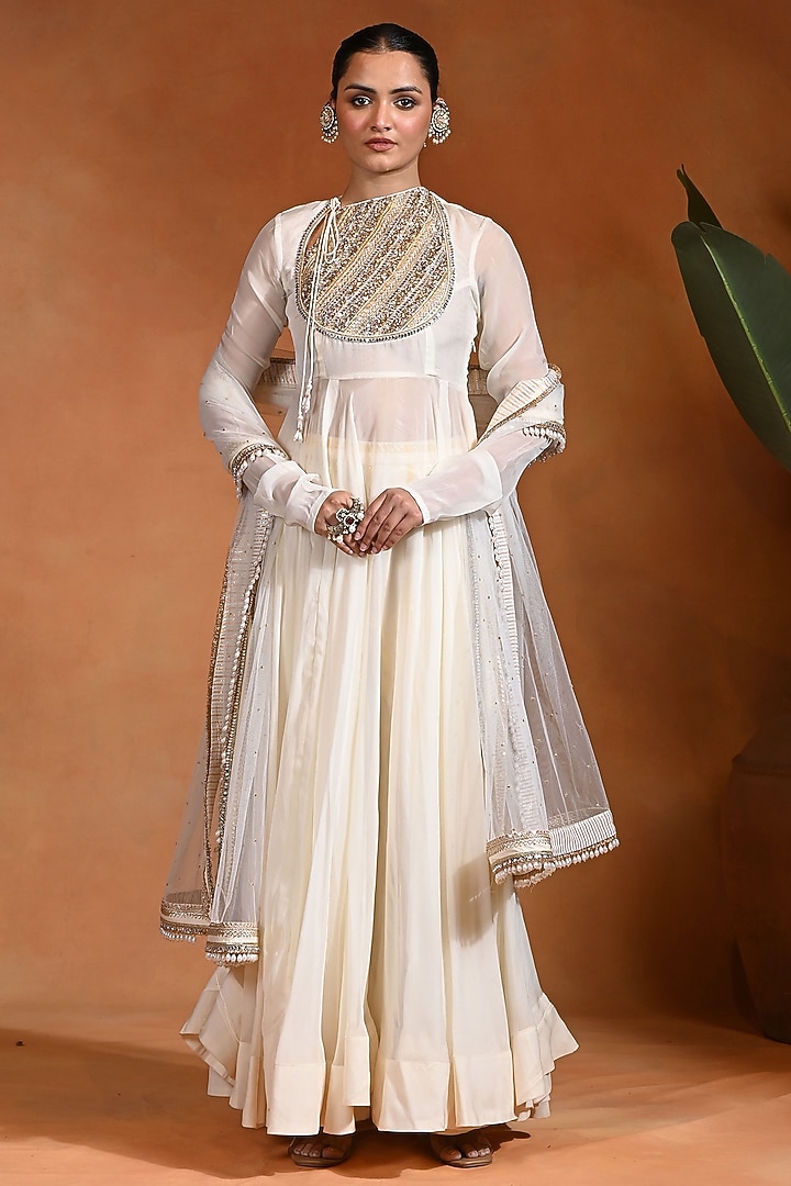 Ivory Cotton Lurex & Net Wedding Anarkali Set by Rishi & Vibhuti at Pernia's Pop Up Shop