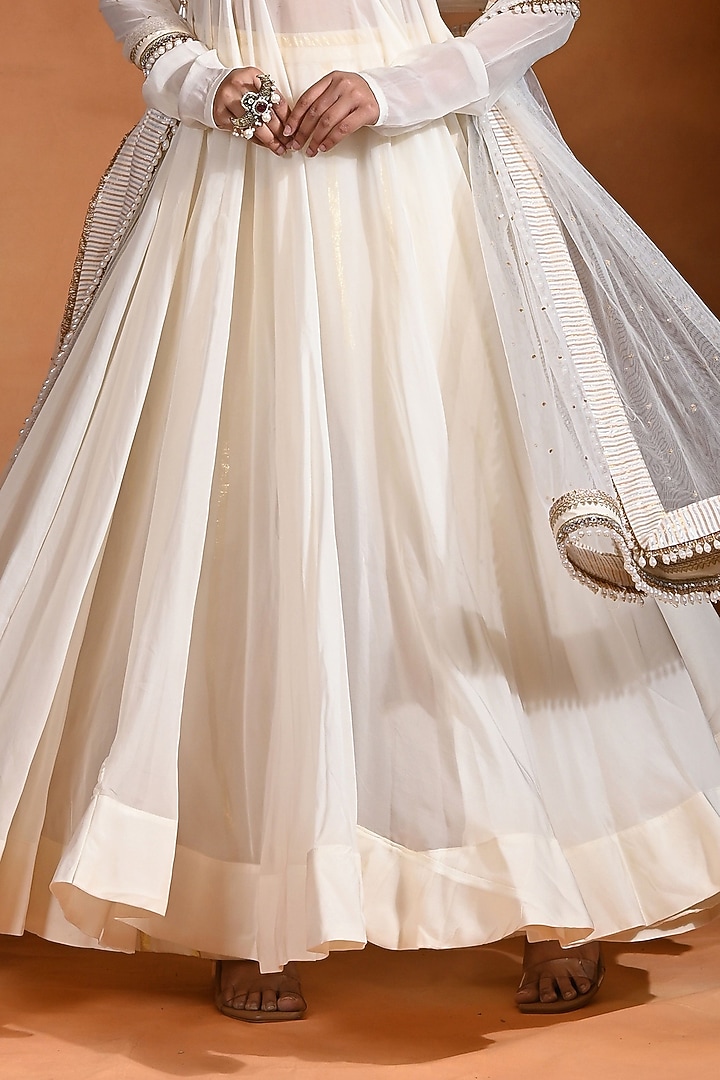 Ivory Cotton Lurex & Net Wedding Anarkali Set by Rishi & Vibhuti at Pernia's Pop Up Shop