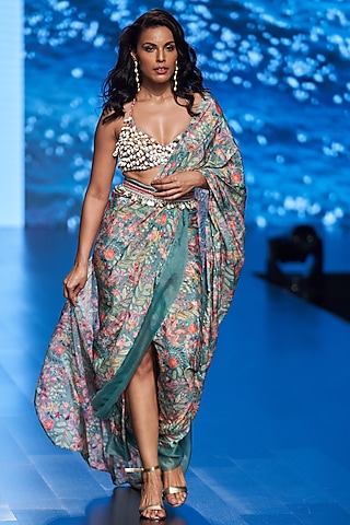 Tiffany Blue Printed Saree Set by Rishi & Vibhuti