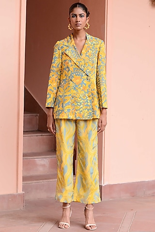 Baby Blue & Yellow Crepe Co-Ord Set by Rishi & Vibhuti