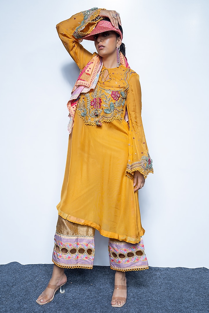 Marigold Yellow Organza & Chanderi Embroidered Kurta Set by Rishi & Vibhuti at Pernia's Pop Up Shop