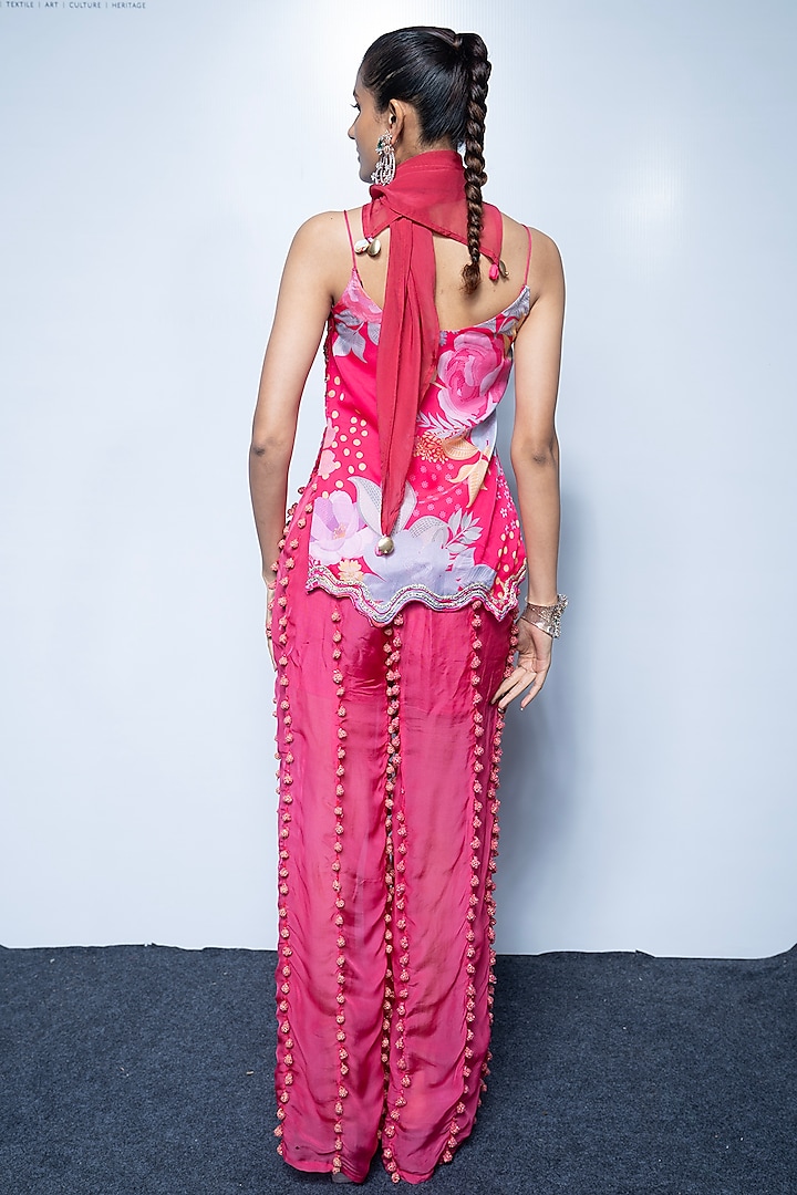 Fuchsia Pink Organza Floral Thread Embroidered Kurta Set by Rishi & Vibhuti at Pernia's Pop Up Shop