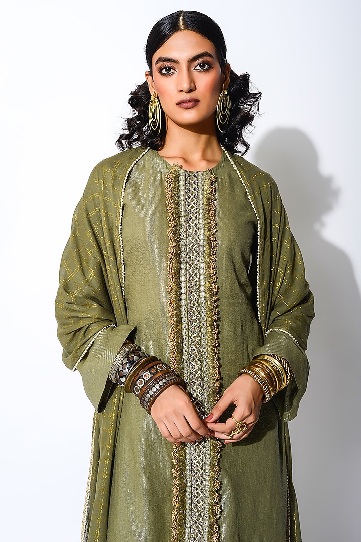 Olive Green & Golden Embroidered Kurta Set by Rishi & Vibhuti at Pernia's Pop Up Shop