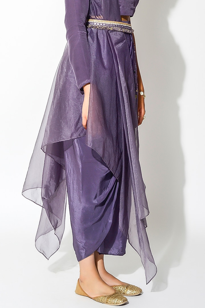 Mauve Crepe Embroidered Skirt Set by Rishi & Vibhuti at Pernia's Pop Up Shop