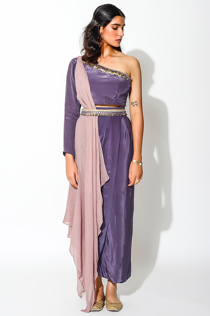 Mauve Embroidered Skirt Set by Rishi & Vibhuti at Pernia's Pop Up Shop