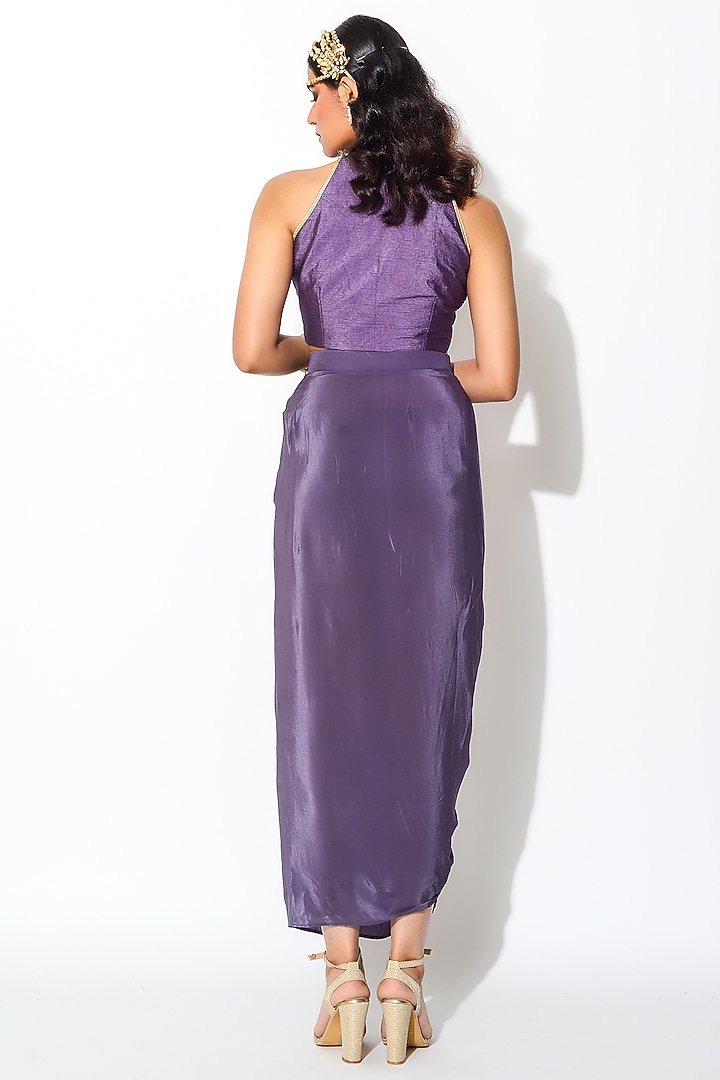Mauve Crepe Embroidered Skirt Set by Rishi & Vibhuti at Pernia's Pop Up Shop