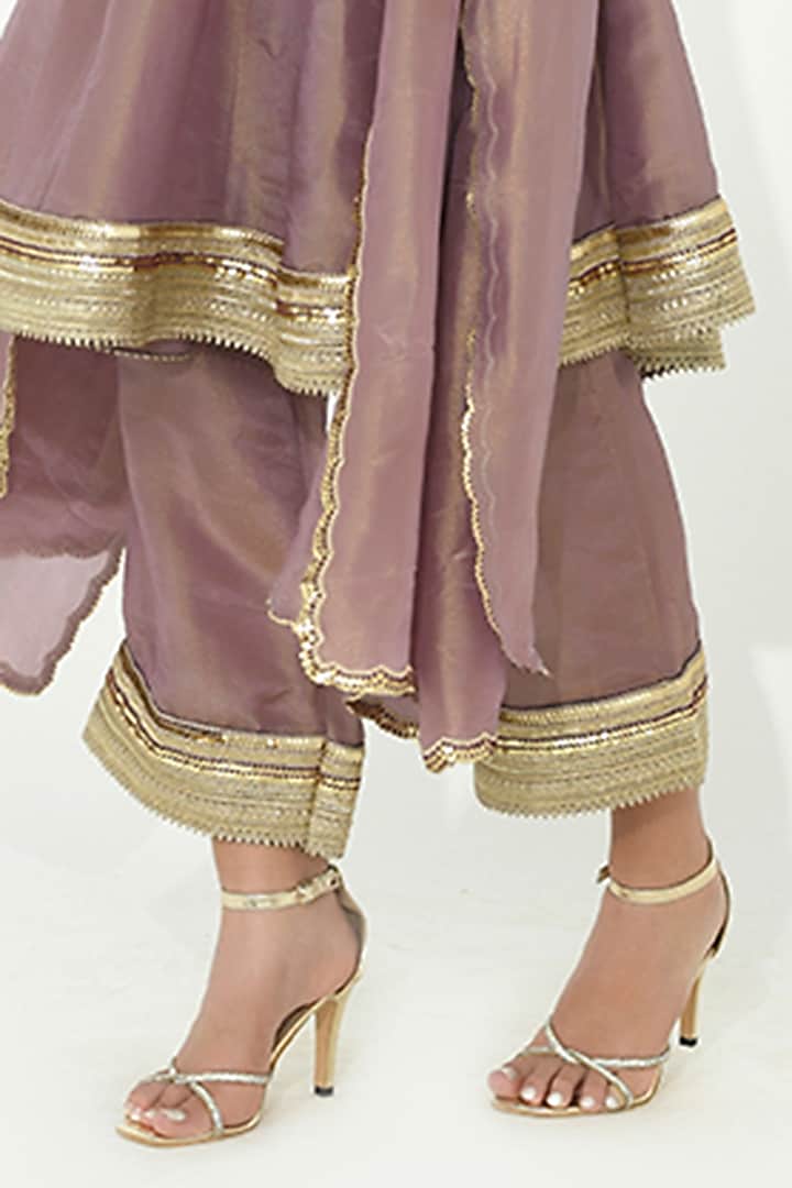 Lavender-Mauve Chanderi Silk Embroidered Wedding Anarkali Set by Rishi & Vibhuti at Pernia's Pop Up Shop