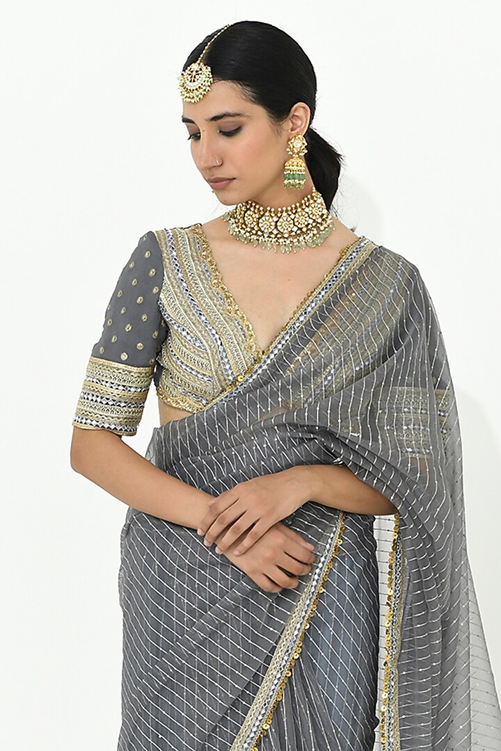 Fossil Grey Georgette & Organza Wedding Saree Set by Rishi & Vibhuti at Pernia's Pop Up Shop